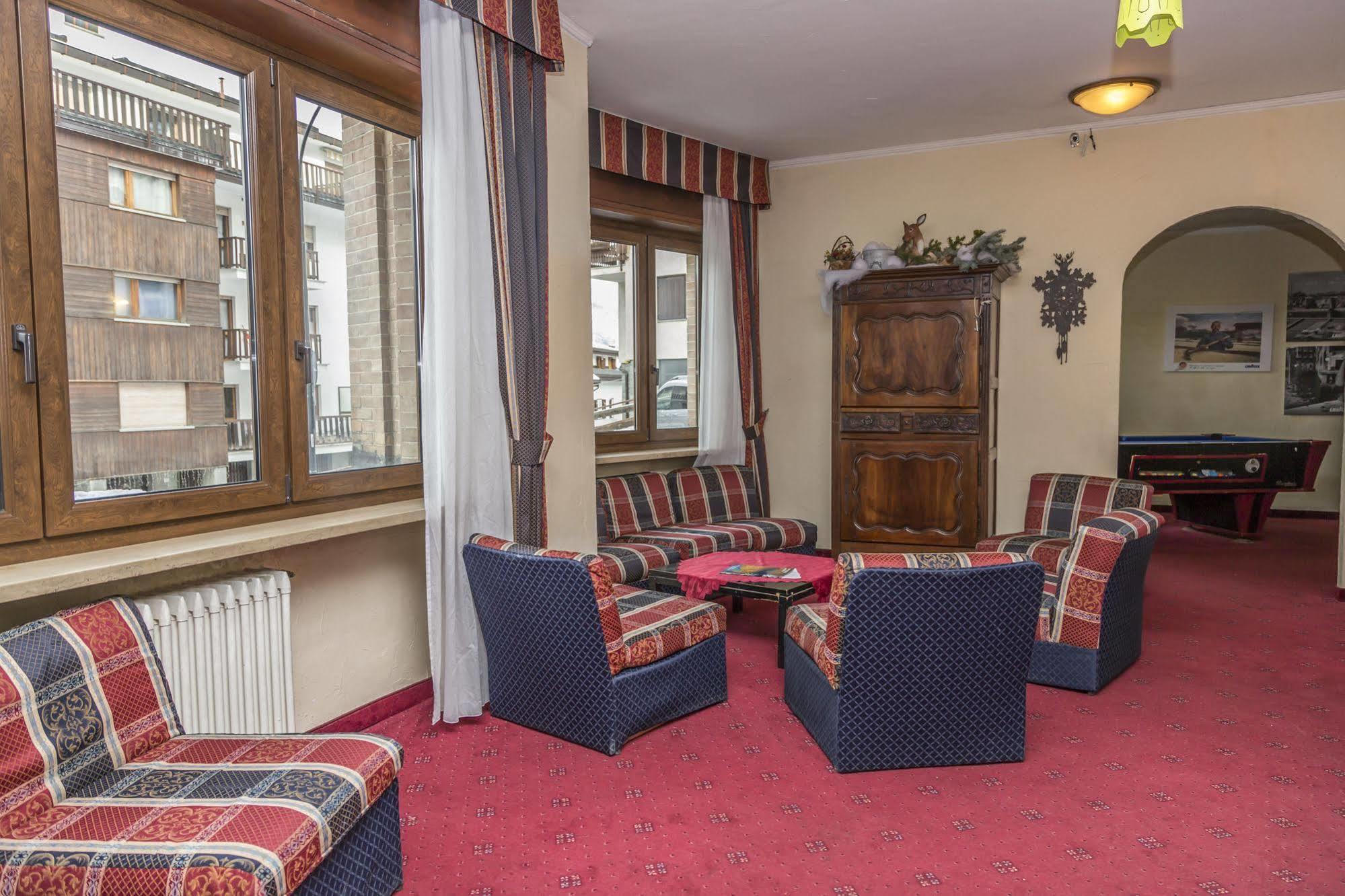 Hotel La Terrazza Sauze D'Oulx Bagian luar foto